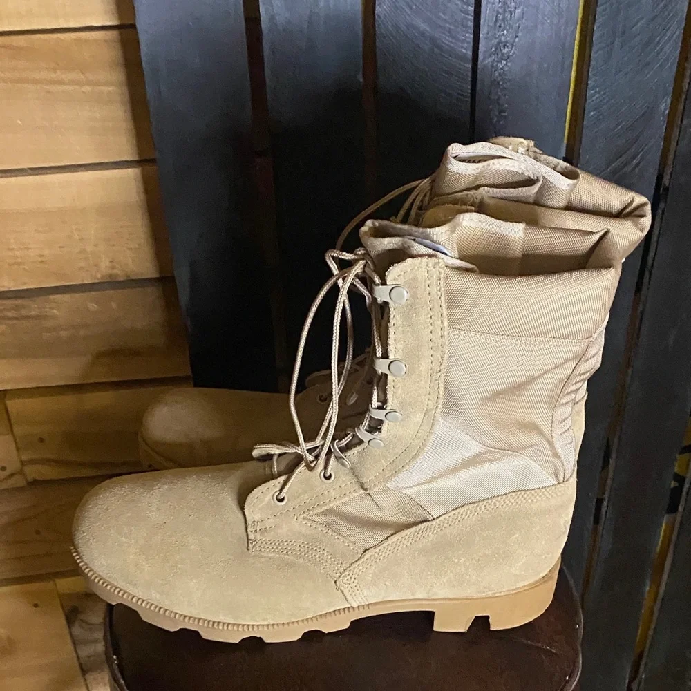Wellco T130 Tan Hot Weather Lace-Up Jungle Boots size 12W (wide)